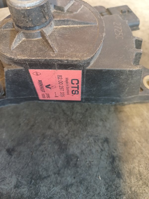 Pedal Acelerador RENAULT 8200297335
