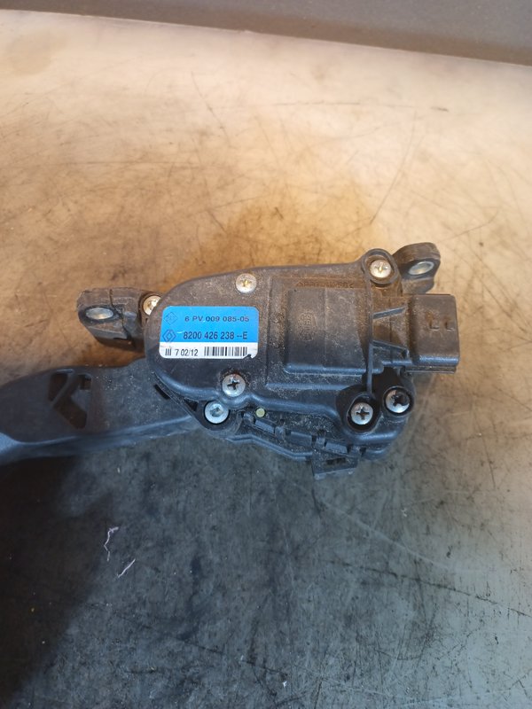 Pedal Acelerador RENAULT TWINGO II 1.5 DCI 8200426238E