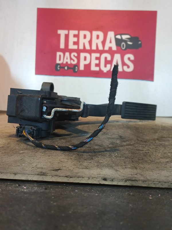 Pedal Acelerador MERCEDES A1693000104