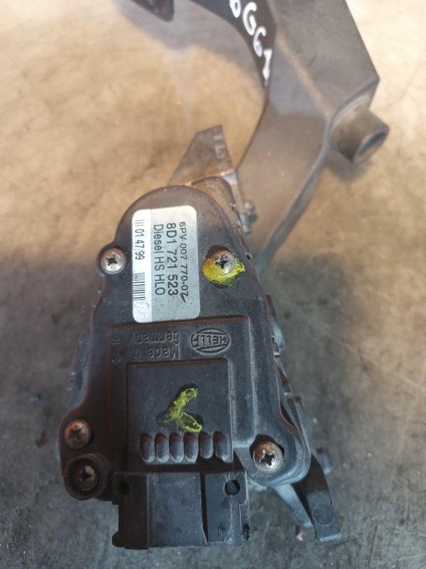 Pedal Acelerador VW Audi Seat Skoda 8D1721523