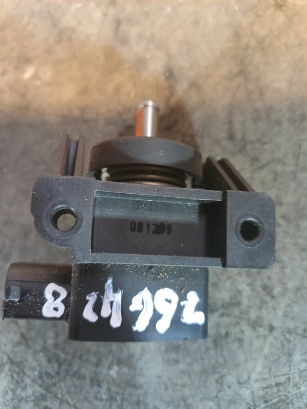 Potenciometro MERCEDES A0135427717