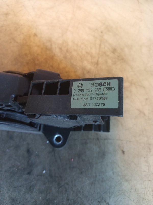 Pedal Acelerador FIAT 51715557