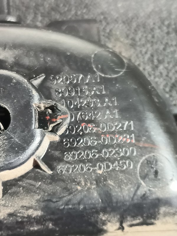 Puxador Interior TOYOTA AURIS 92057A1