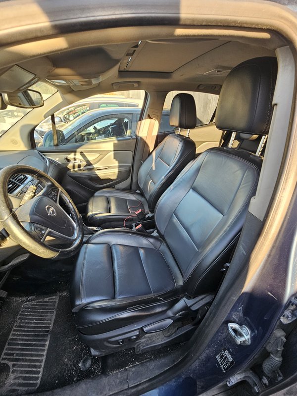 Interior/ Bancos Opel mokka