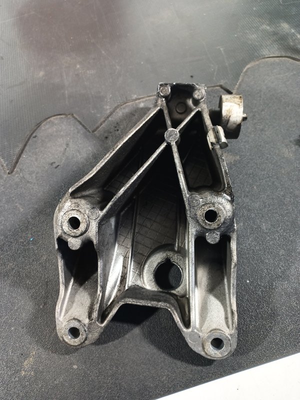 Apoio Motor BMW S5 F11 5R PRETA 6781227