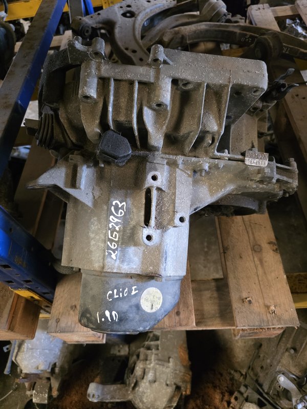 Caixa Velocidades RENAULT Clio I 1.9D JB3028