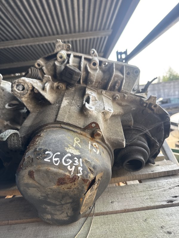 Caixa Velocidades RENAULT Clio I 1.9D JB3064