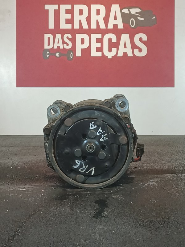 Compressor AC VAG 2.5 357820803R