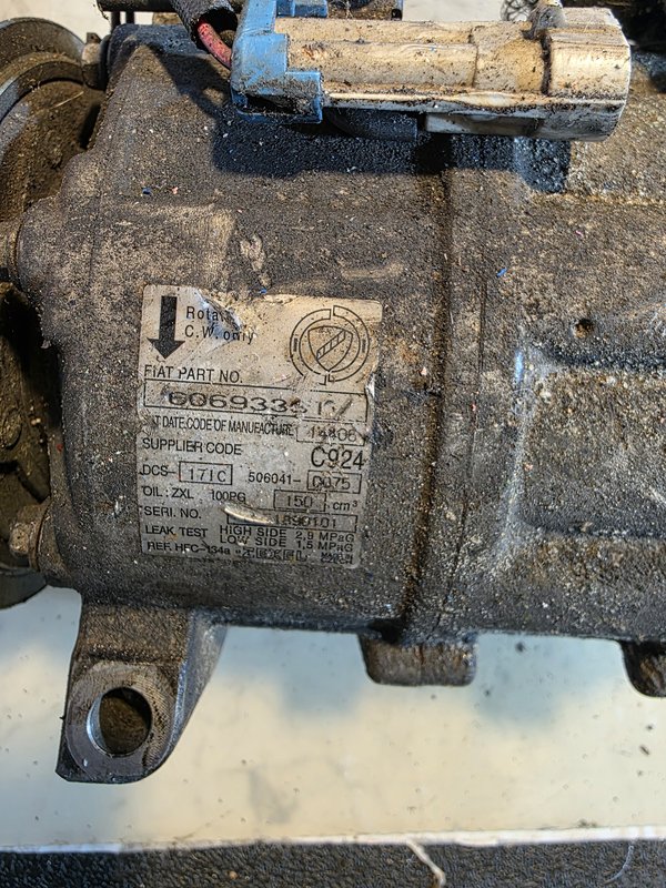 Compressor AC Fiat 1.9 JTD 60693331