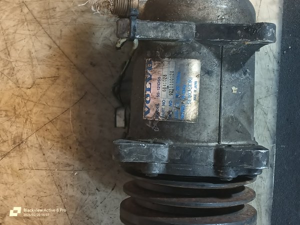 Compressor AC Volvo 2.3 6841028