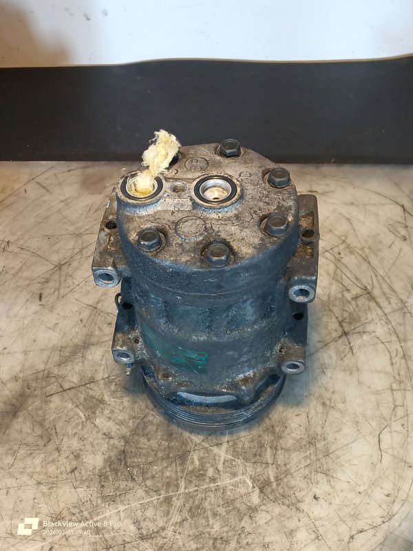 Compressor AC Renault 2.2 7700111298