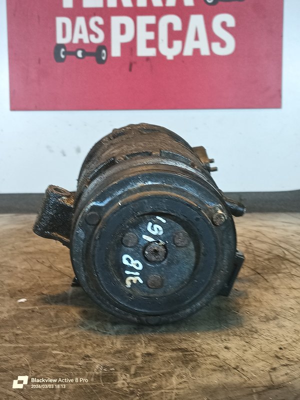 Compressor AC BMW 1.6 8386837