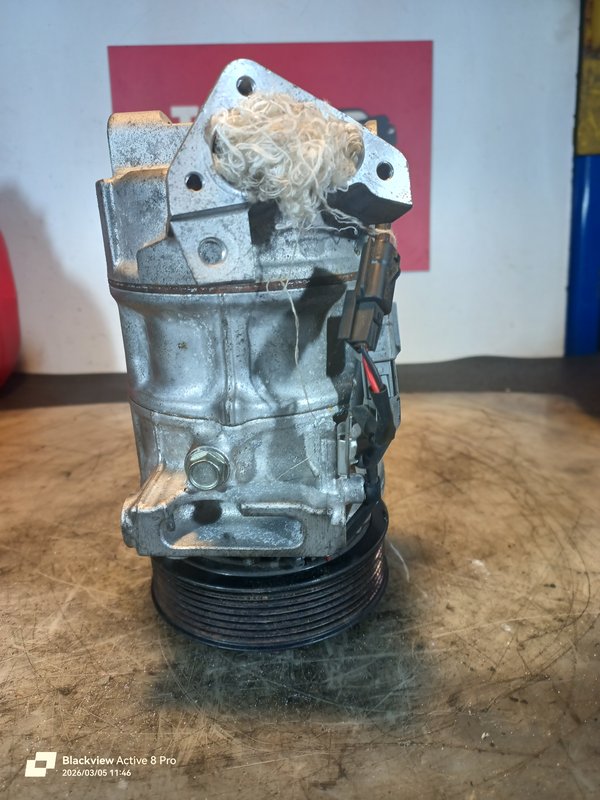 Compressor AC Renault 1.2 TCE 926001268R