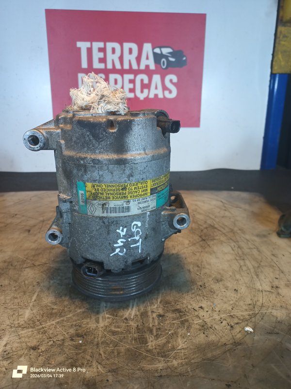 Compressor AC Renault 2.2 DCI 8200067915