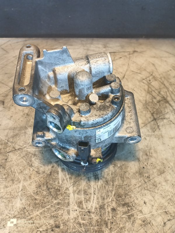 Compressor AC Renault 1.5 DCI 926005154R