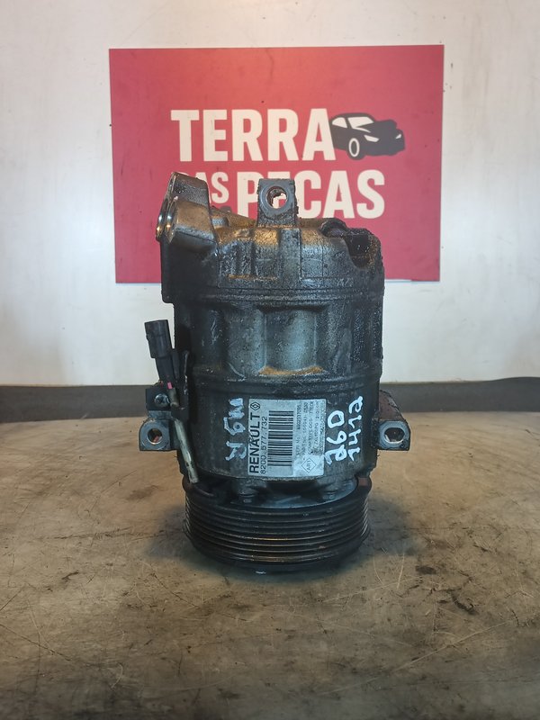 Compressor AC Renault 2.0 DCI 8200577732