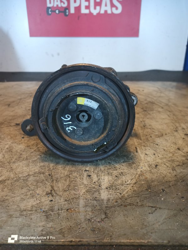 Compressor AC BMW 1.8 M42 8390228
