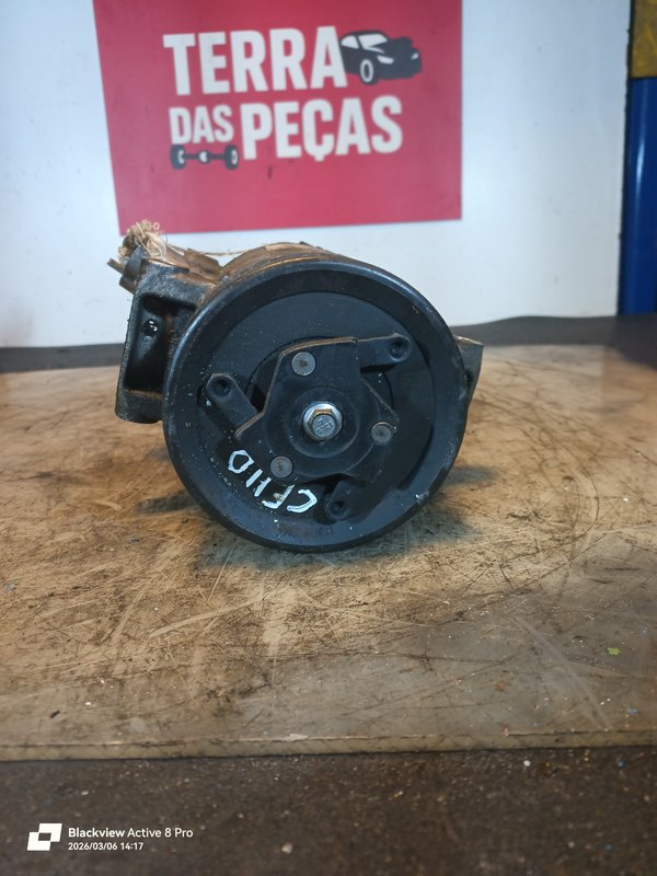 Compressor AC VAG 2.0 TDI 5K0820803A