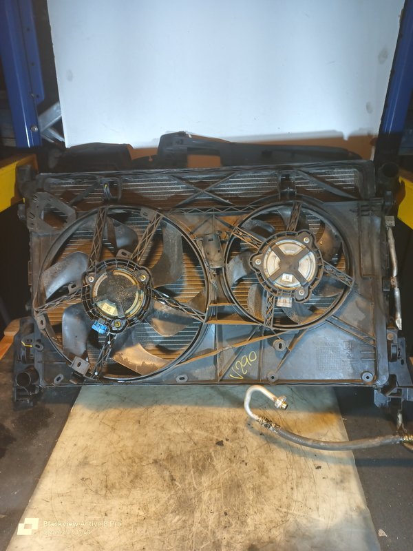 Radiadores Renault Trafic III 1.6 DCI 214104966R