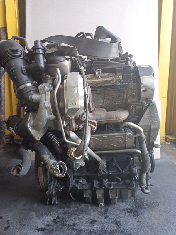 Motor VW 1.6 TDI CAYE