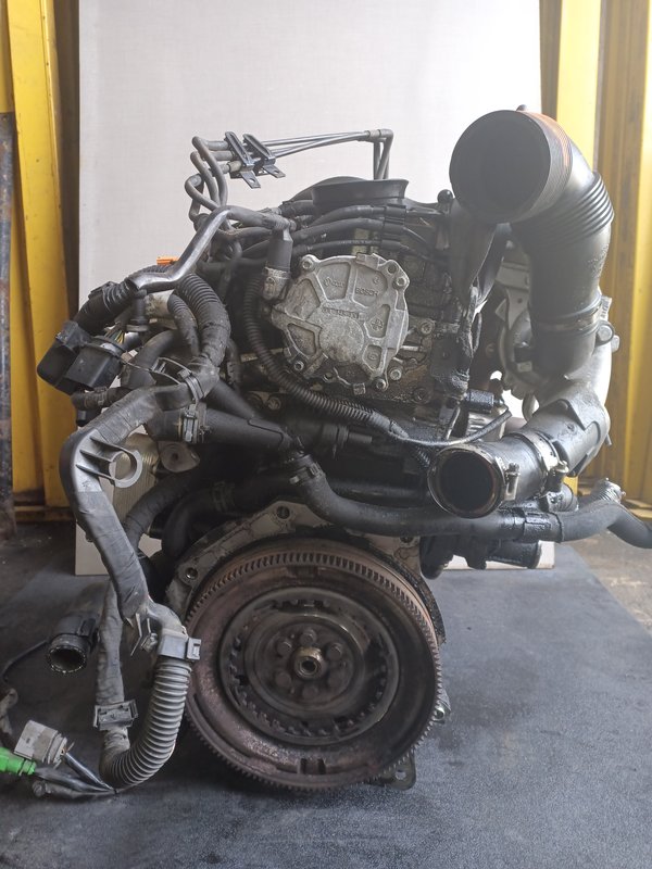 Motor VW 1.6 TDI CAYE