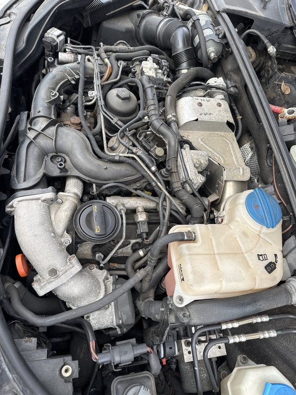 Motor Audi A4 3.0TDI ASB