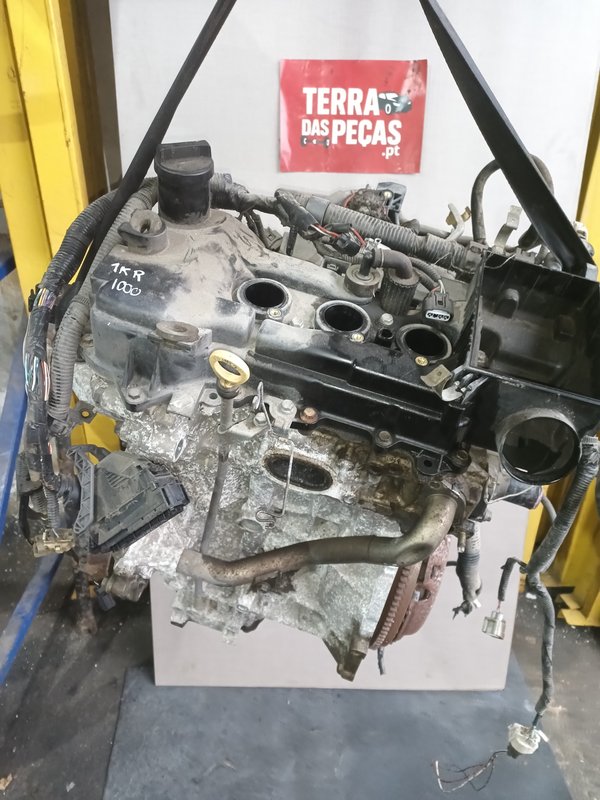 Motor Toyota 1.0i 1KR-B52
