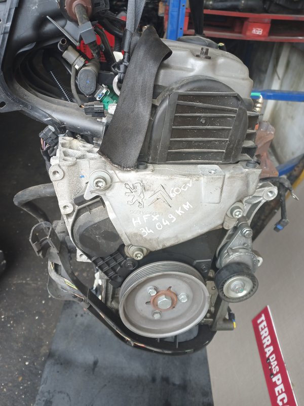 Motor PSA 1.1i. HFX
