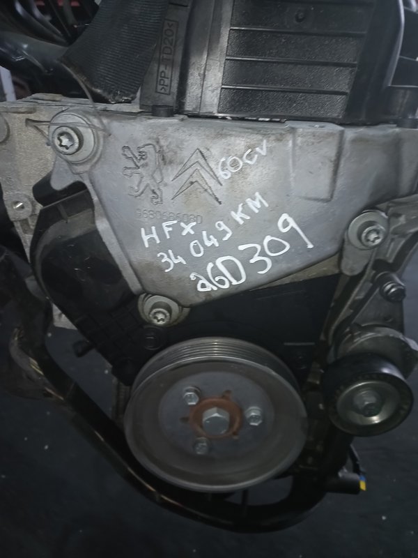 Motor PSA 1.1i. HFX