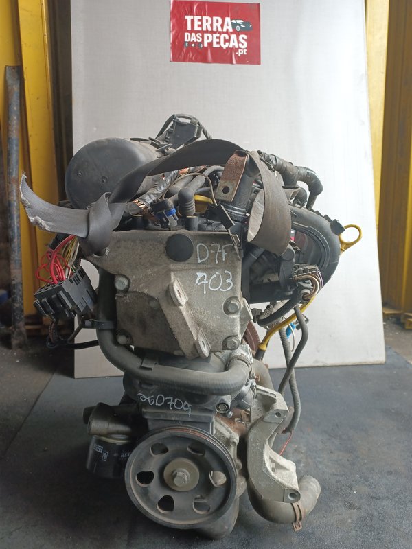 Motor Renault 1.2i 8v D7F703