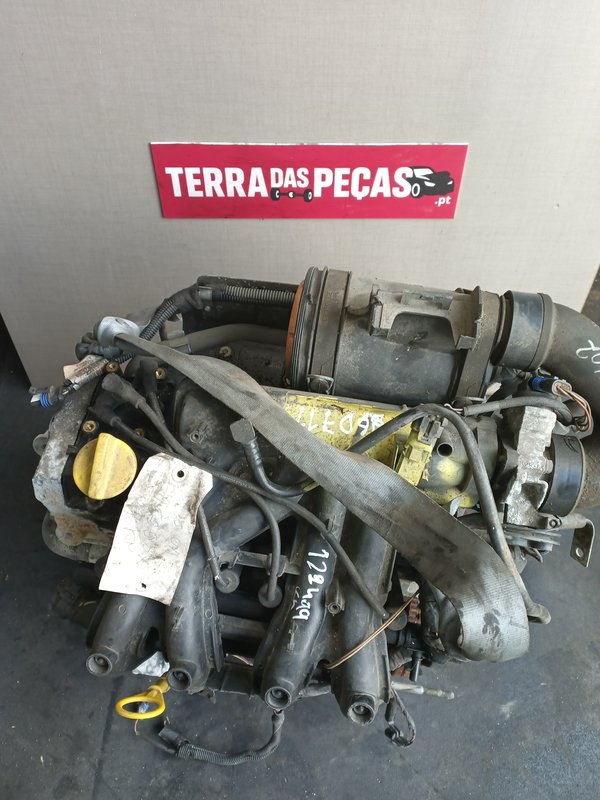 Motor Renault 1.2i 8v D7F702