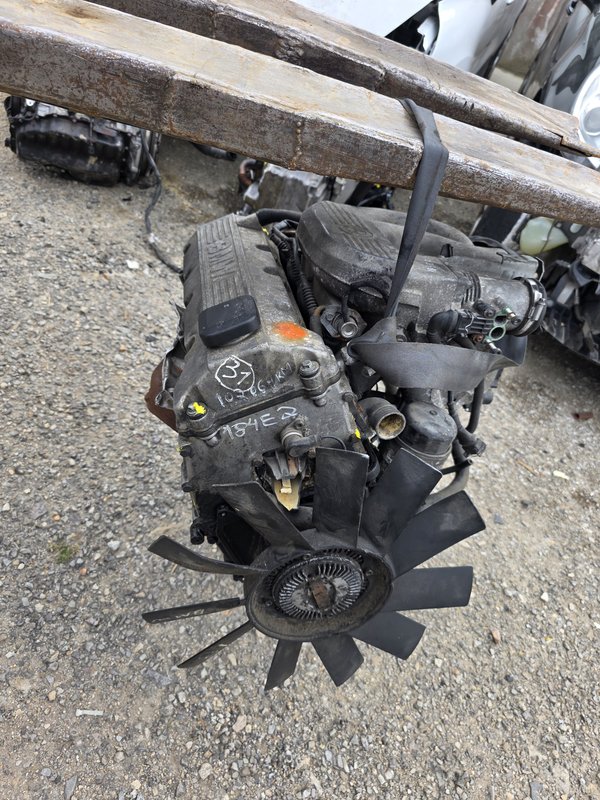 Motor BMW Z3 18i . 184E2