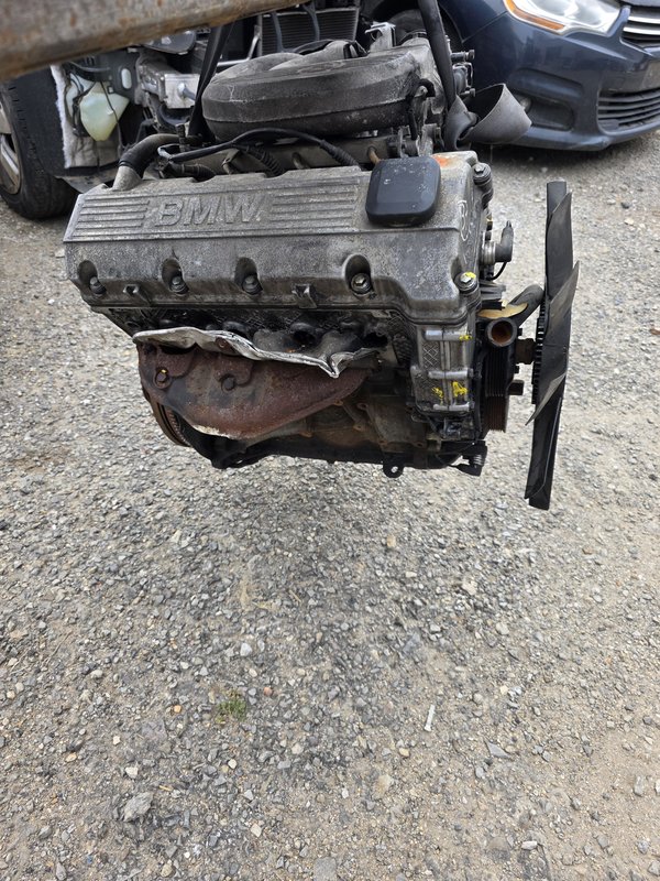 Motor BMW Z3 18i . 184E2