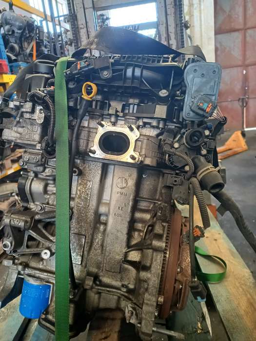 Motor PSA 1.2 VTi 82cv HM01