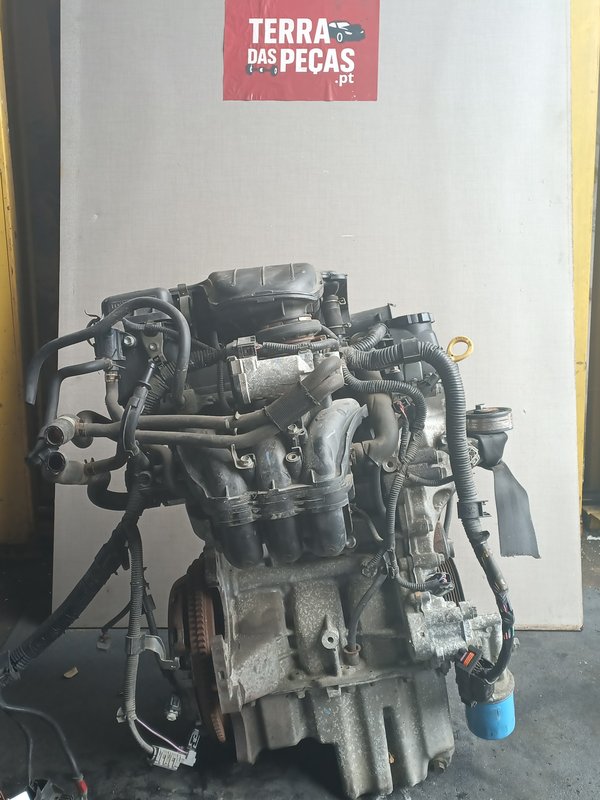 Motor Toyota 1.0 1KR-FE com carter de aluminio