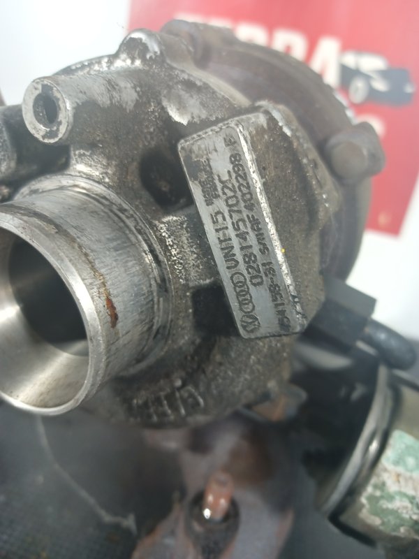 Turbo Group Grupo VAG 028145702C