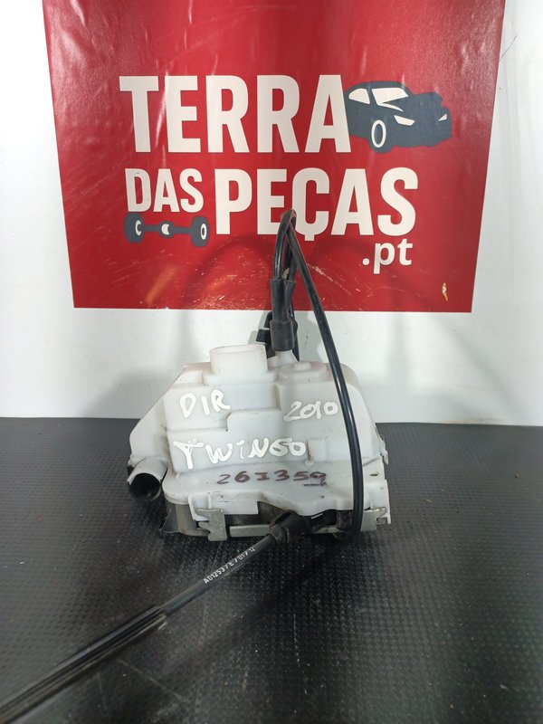 Fecho Porta RENAULT TWINGO II FRENTE DIREITA 8200767632