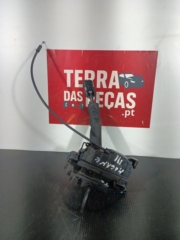 Fecho Porta RENAULT MEGANE III TRAZ ESQUERDA 825030001RA