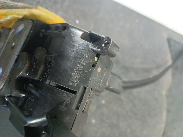 Fecho Porta RENAULT SCENIC / GRAND III FE 825030032RA