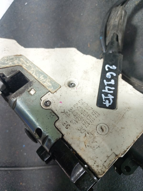 Fecho Porta PEUGEOT 207 FRENTE ESQUERDA 24087158