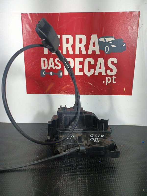 Fecho Porta RENAULT CLIO III FRENTE DIREITO 300127F