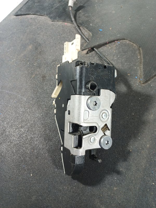 Fecho Porta CITROEN C4 I FD 9686719880