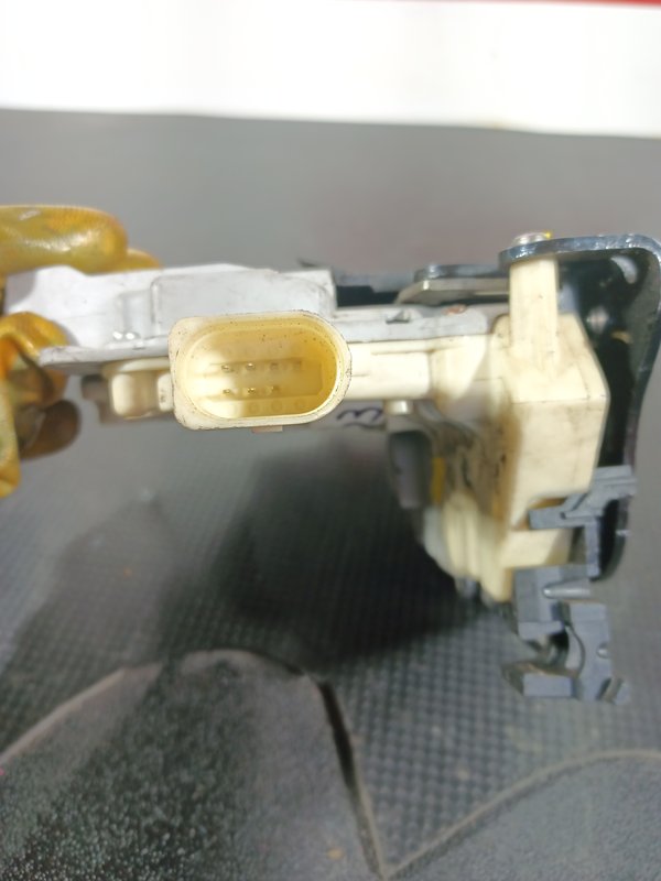 Fecho Porta VW passat b6 traseira direito 3C4839016A