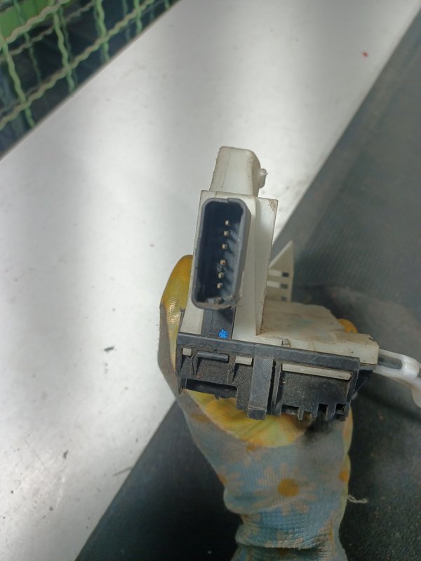 Fecho Porta PEUGEOT 208 FE 45037185