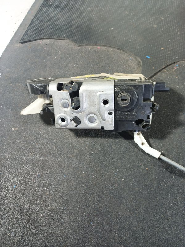 Fecho Porta CITROEN C4 II FE 9665351380
