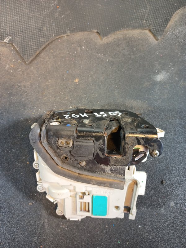 Fecho Porta AUDI A1 / SEAT LEON III 8X1837016C