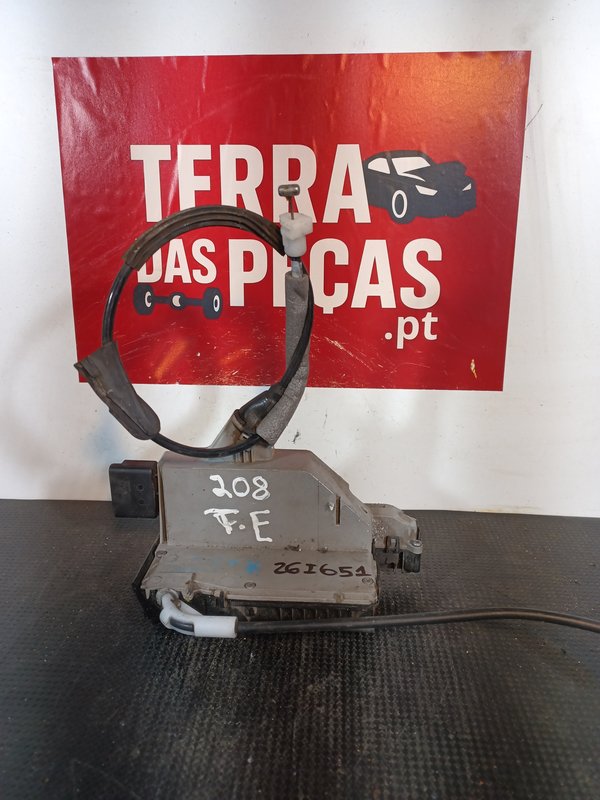 Fecho Porta PEUGEOT 208 TRAZ ESQUERDO 40737193