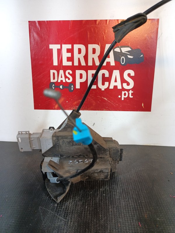 Fecho Porta CITROEN C4 I TRAZ ESQUERDO 9686733880