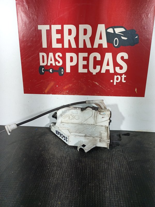 Fecho Porta CITROEN C3 II TRAZ ESQUERDO PSA732314