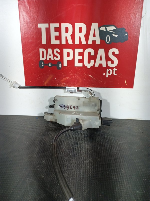 Fecho Porta PEUGEOT 208 I TRAZ ESQUERDO 9812501280